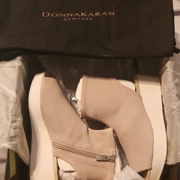 Donna Karan Shoes - Donna Karan Taupe Ankle Knit Boots
